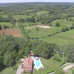 Fragola - House With Large Garden *