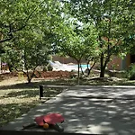 Вилла Fragola - House With Large Garden *