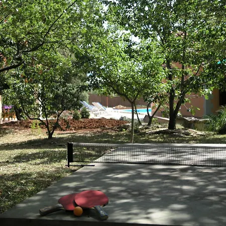 Vila Fragola - House With Large Garden *